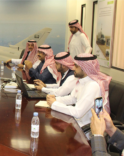 الهيئة السعودية للبيانات والذكاء الإصطناعي في زيارة المركز